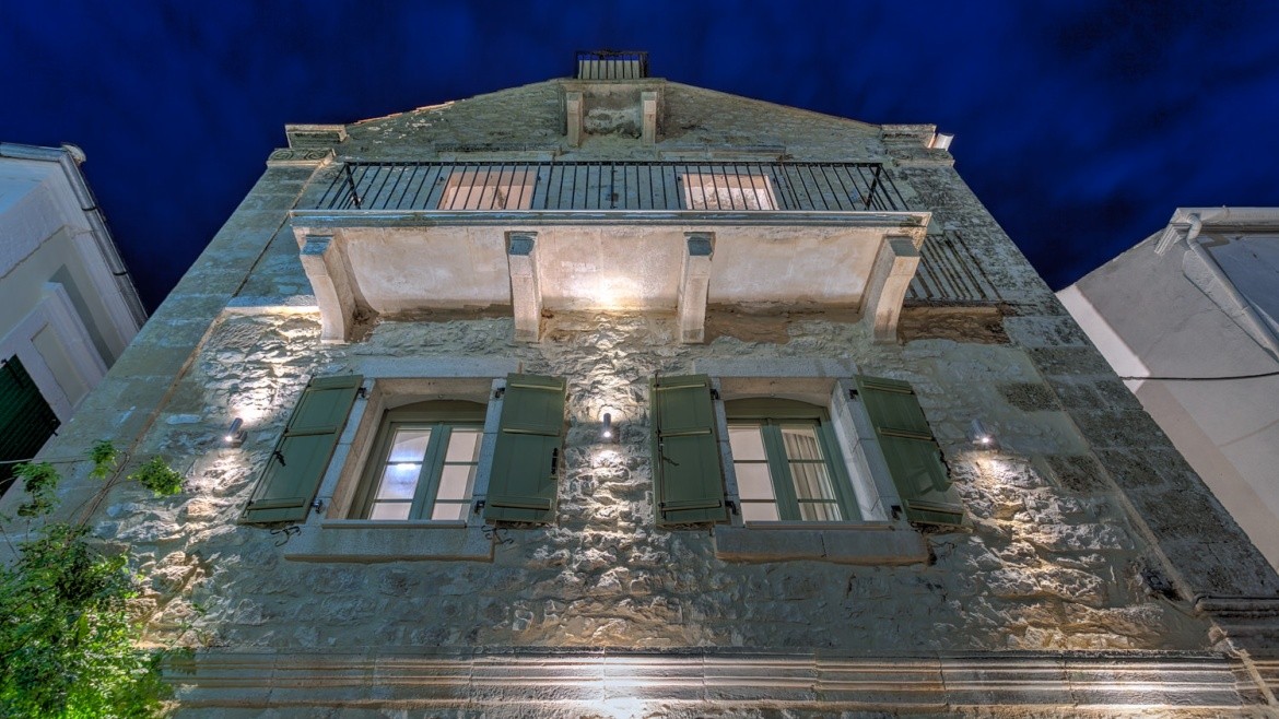 Fiscardonna Luxury Suites