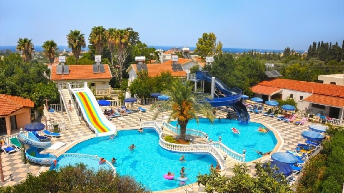 Riverside Garden Resort