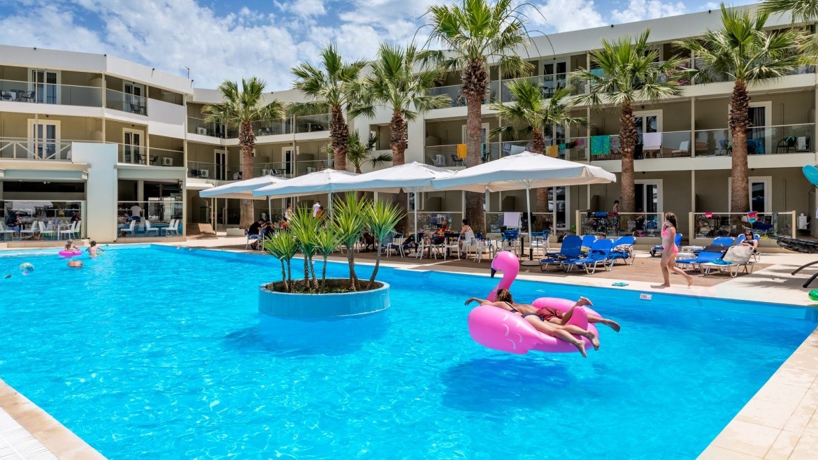Cameo Beach Resort