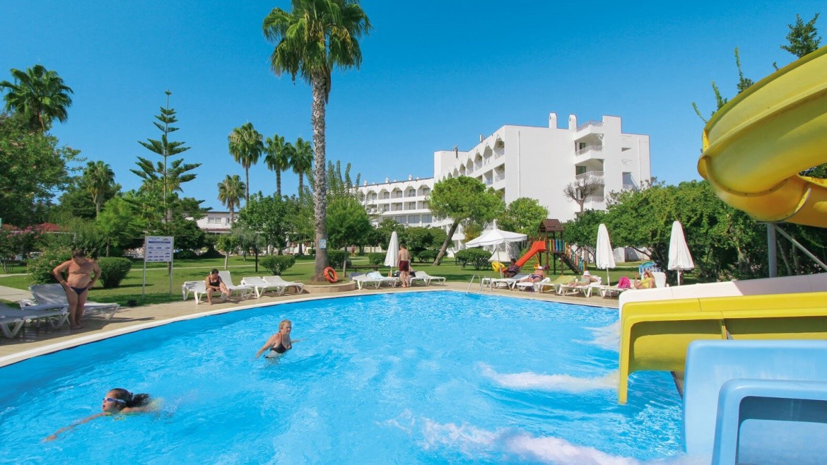 Serra Park (ex. Side Ally)