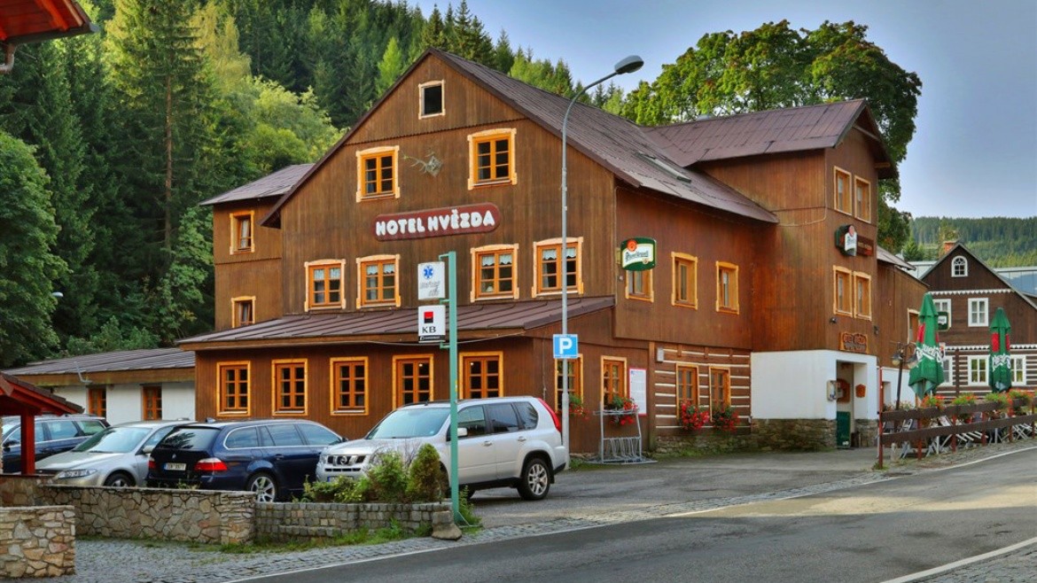 Hvězda