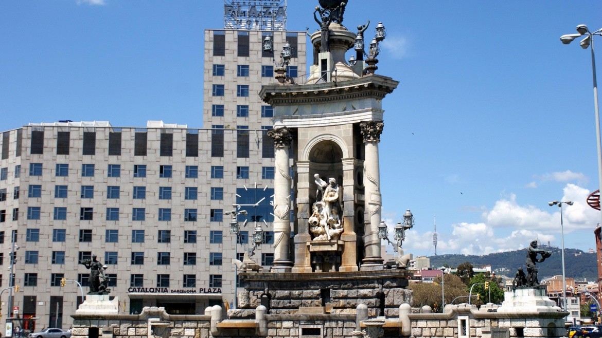 Catalonia Barcelona Plaza