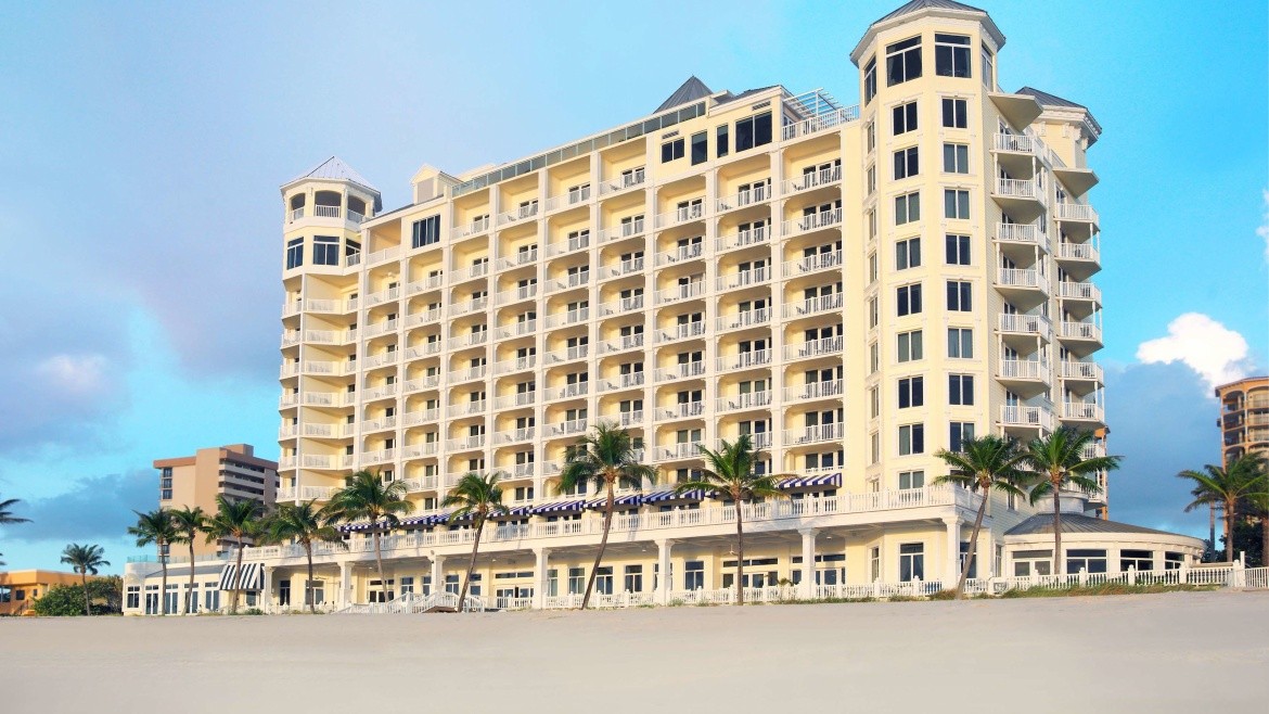 Pelican Grand Beach Resort