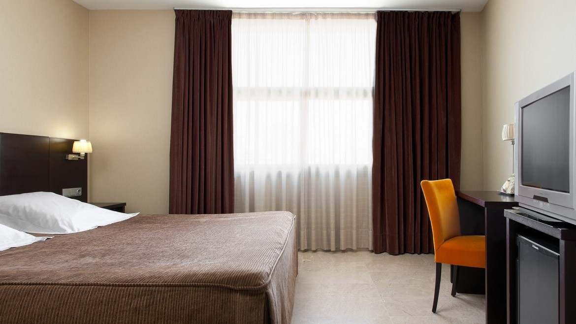 SERHS Del Port Hotel