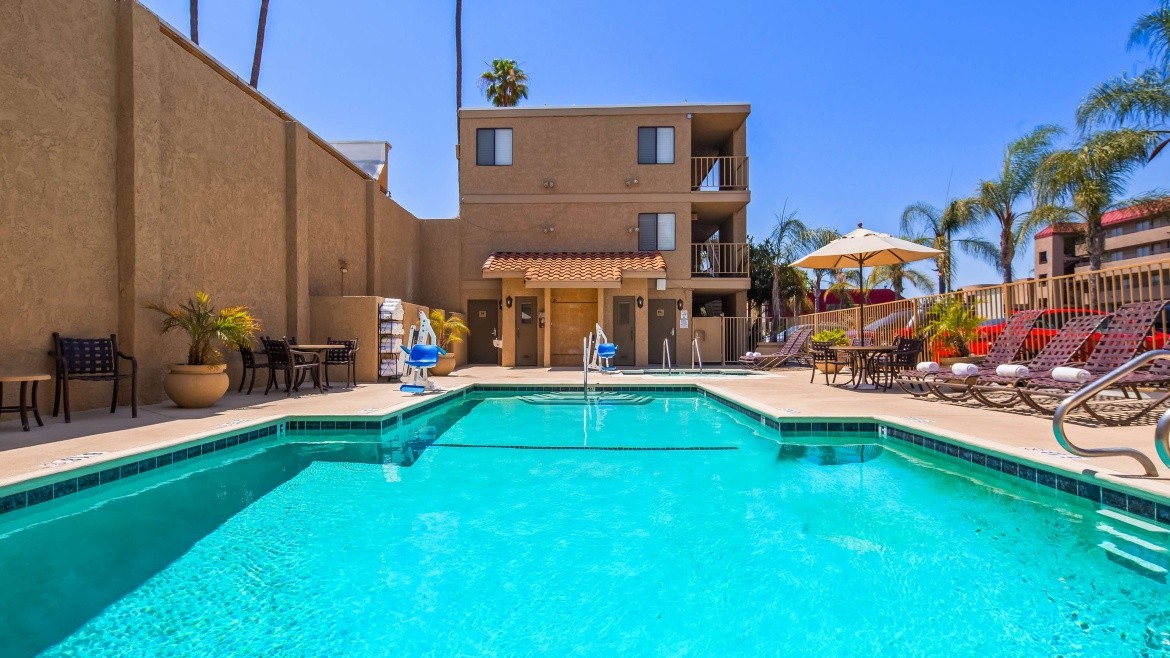 Best Western Plus Anaheim Inn