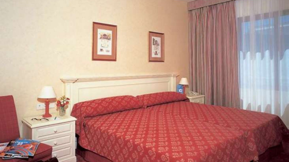 Hotel ILUNION Suites Madrid