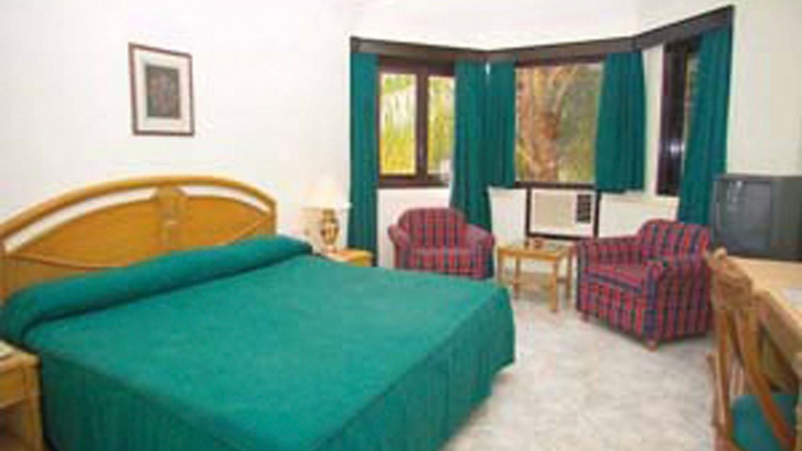 Whispering Palm Beach Resort