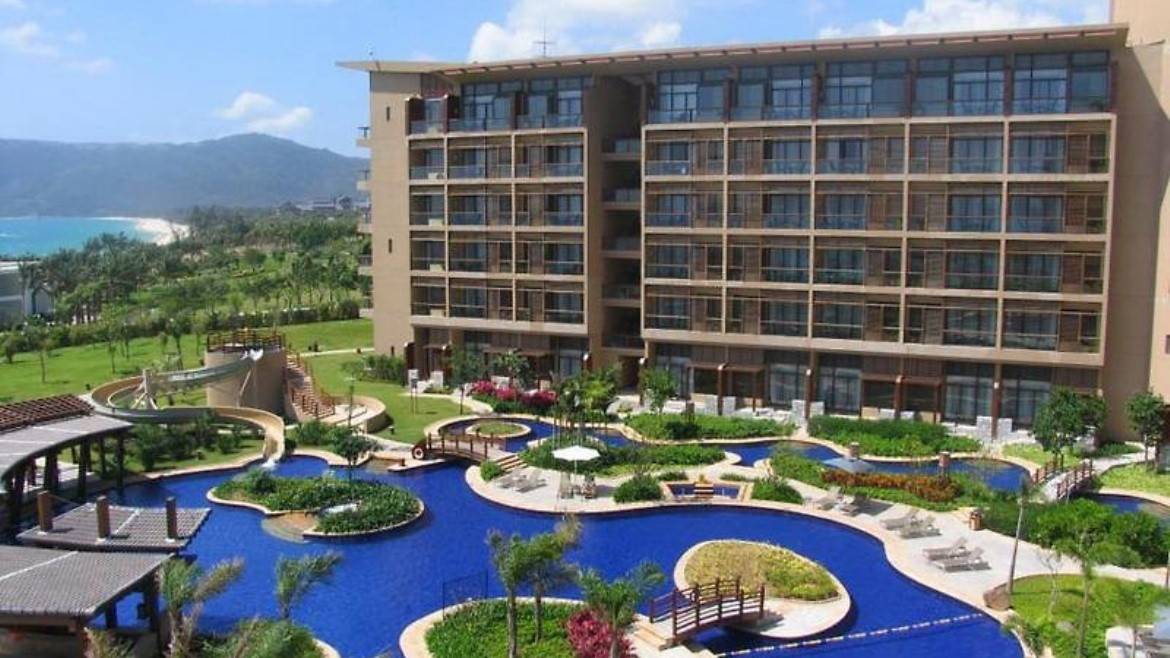 Mangrove Tree Resort (Yalong Bay)