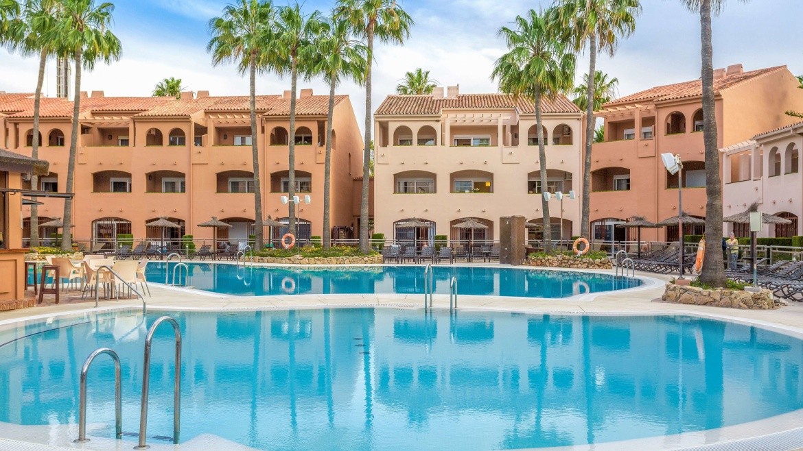 Los Amigos Beach Club