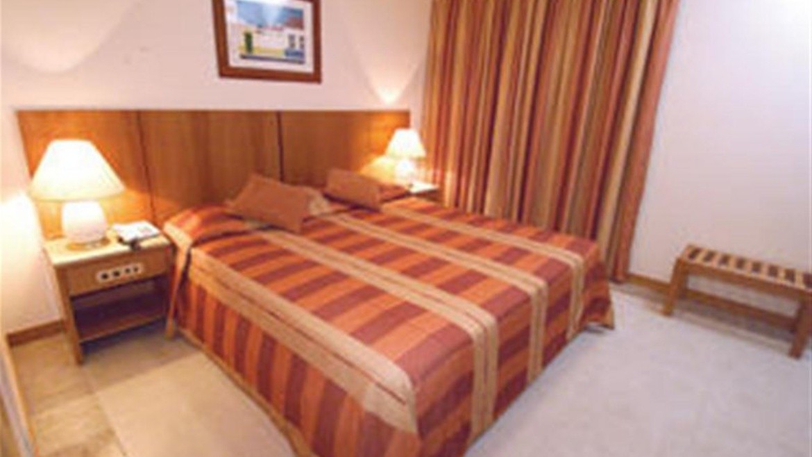 Interpass Vau Apartamentos (Praia do Vau)