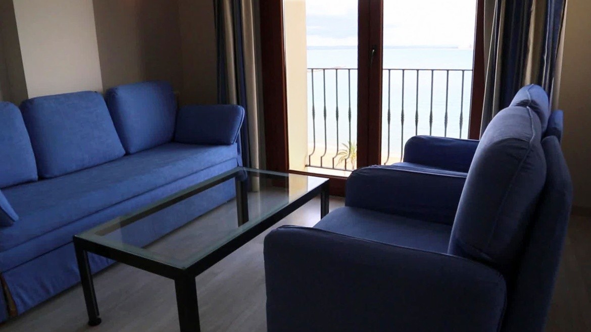 Mar y Sol Elit (Rosas)