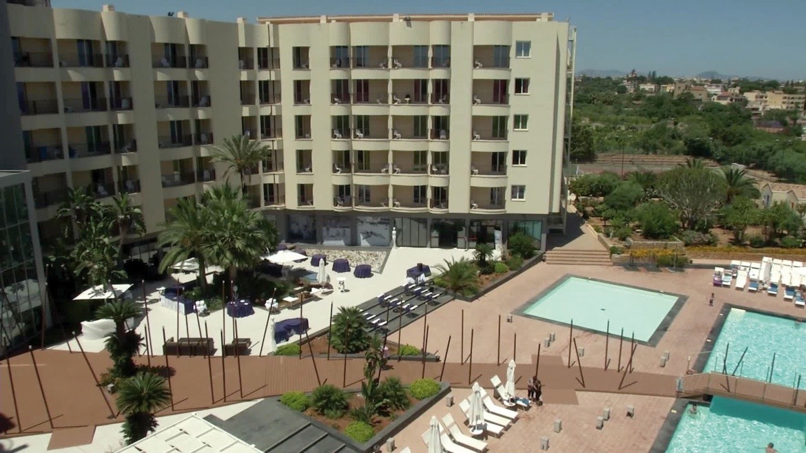 Domina Zagarella Sicily