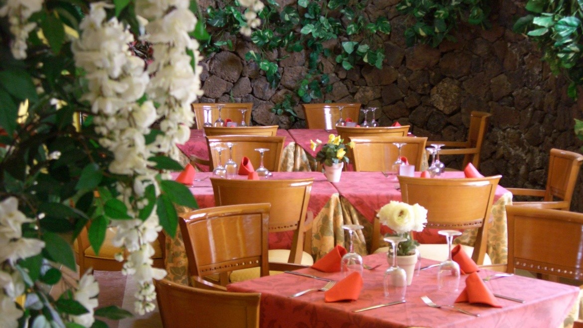 Suite Hotel Montana Club