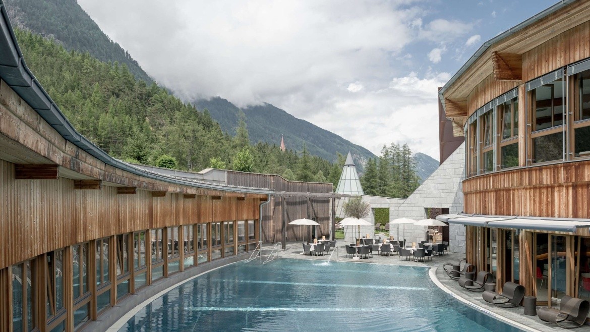 Aqua Dome Therme