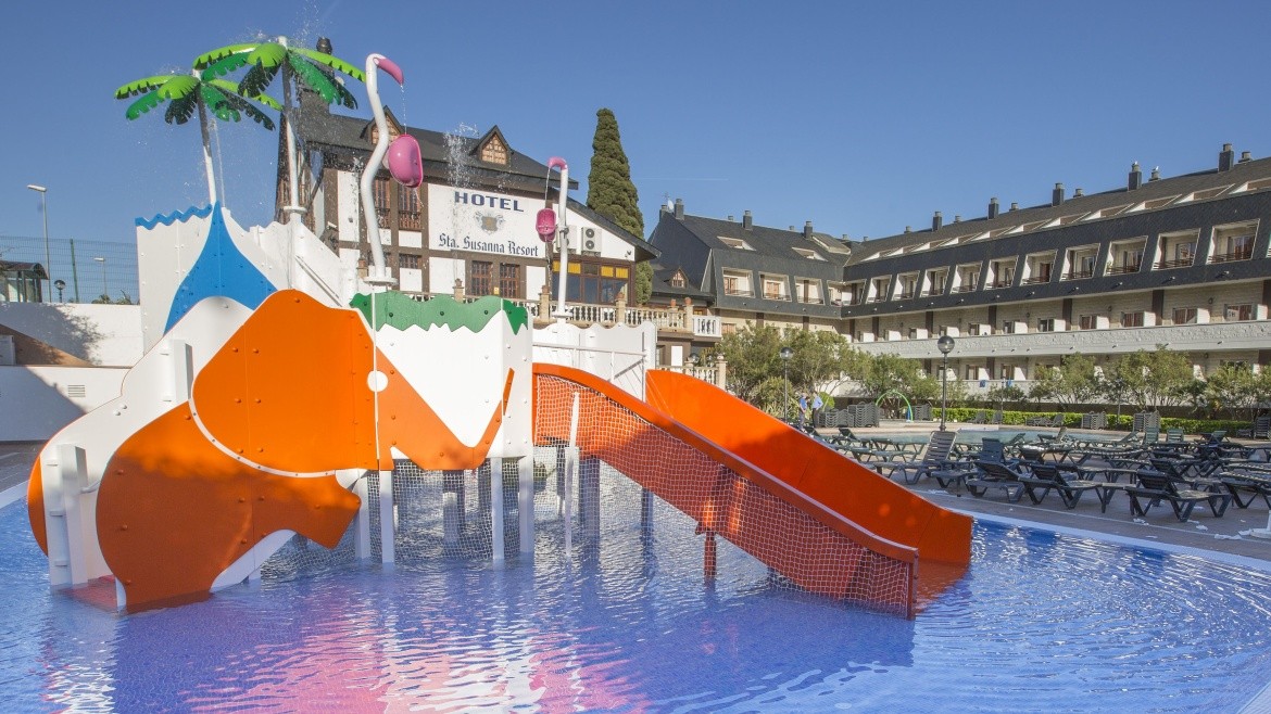 Santa Susanna Resort