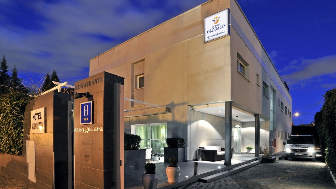 Globales Madrid - Barajas Acis y Galatea