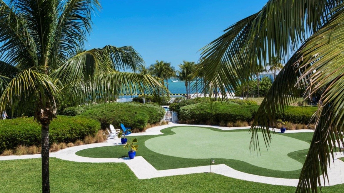 Tranquility Bay Beach House Resort