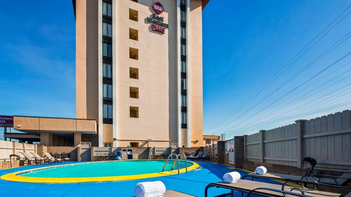 Best Western Plus Grosvenor Airport