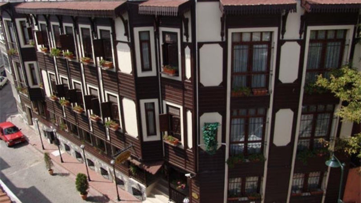 Artefes (Sultanahmet)