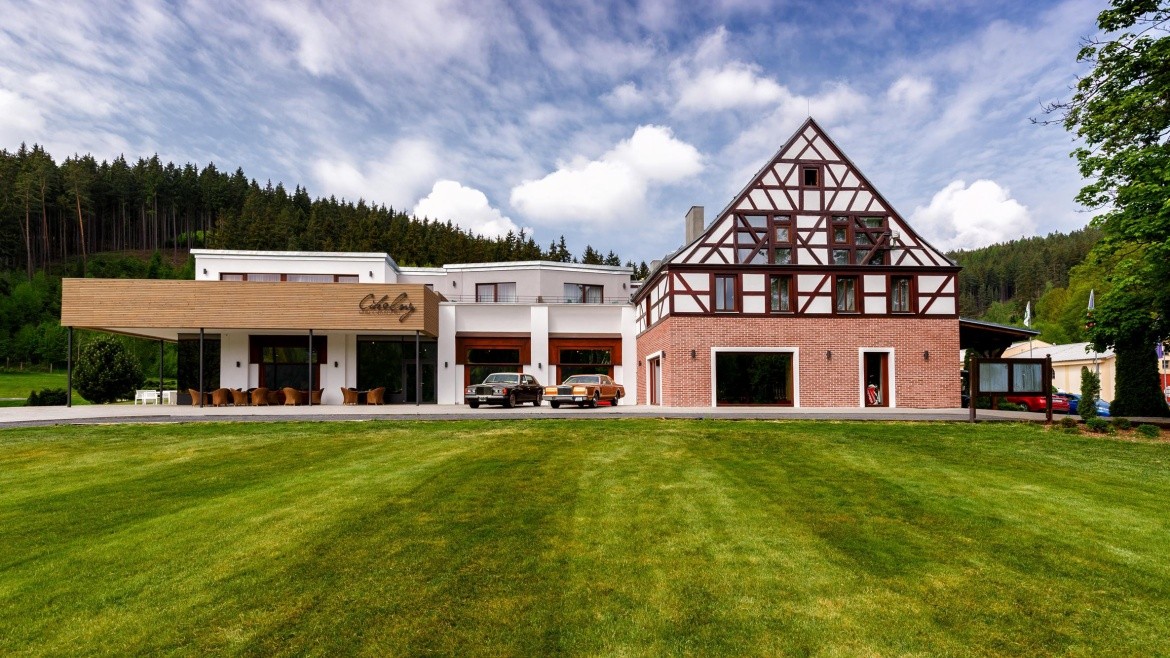 Wellness Hotel & Golf Resort Cihelny
