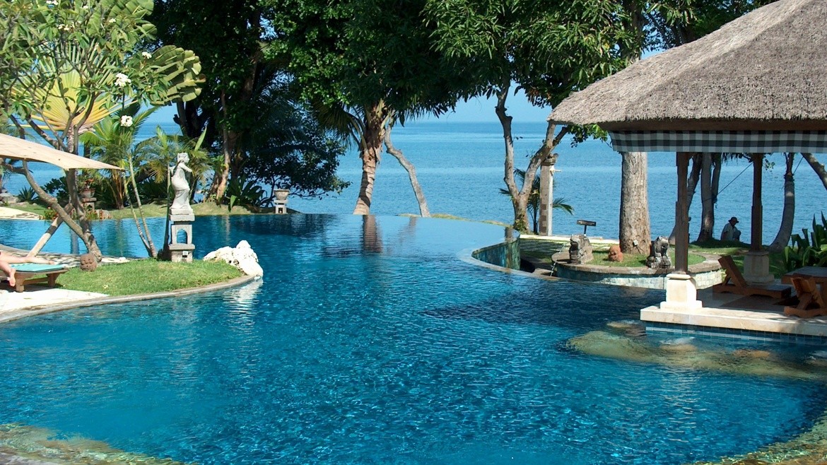 Puri Bagus Lovina (Lovina Beach)