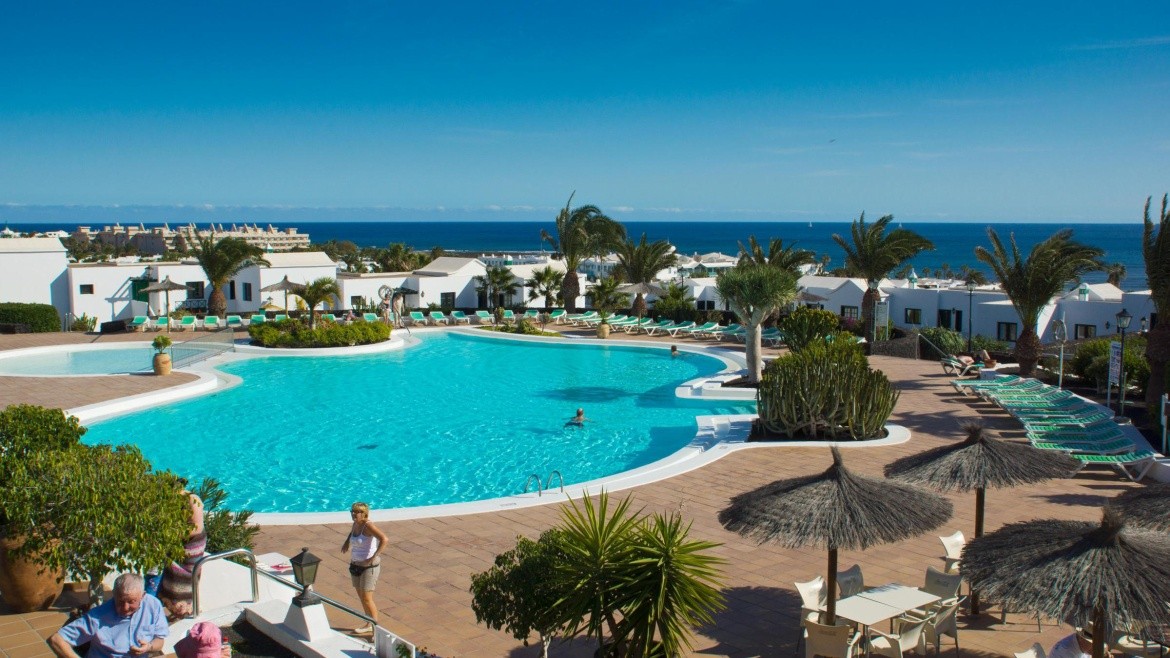 Costa Sal Apartments & Bungalows (Playa Matagorda)