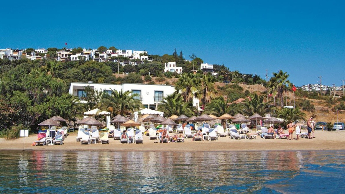 Amilla Beach Resort (ex Hotel No. 61)
