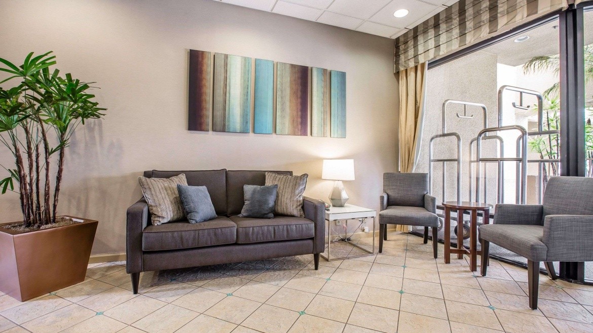 Quality Inn & Suites Hermosa Beach