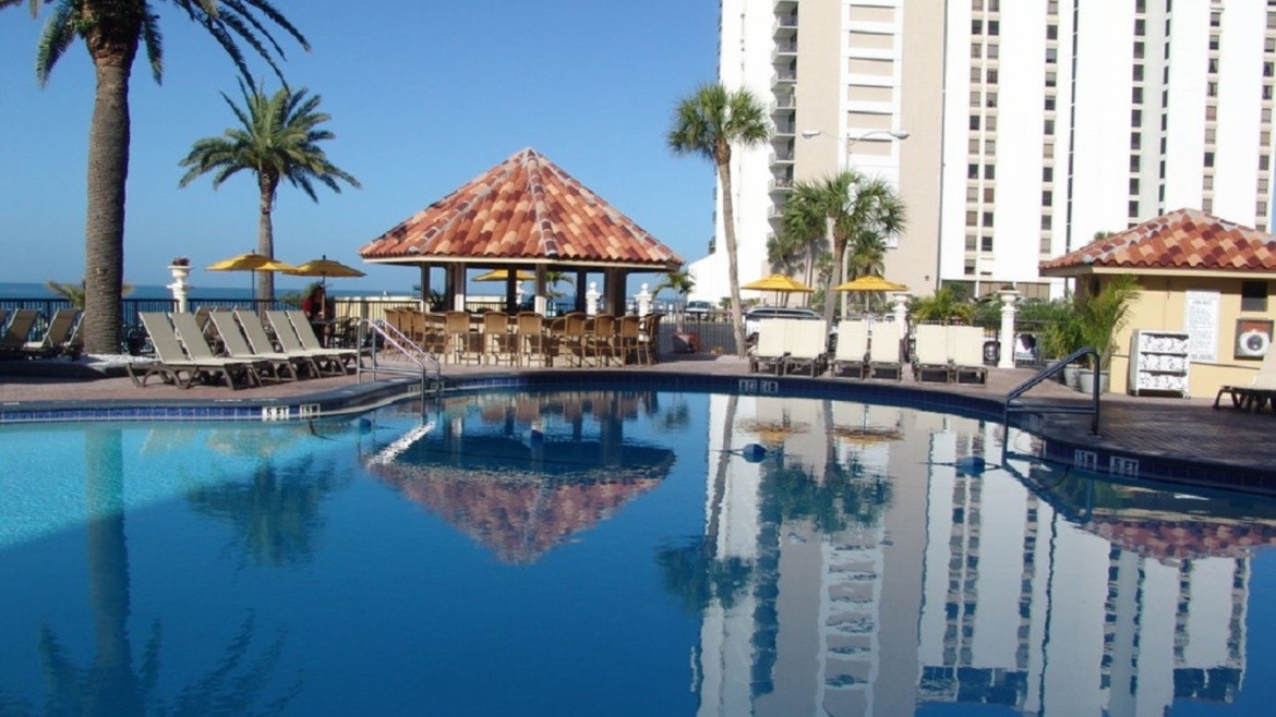 Holiday Inn Hotel & Suites Clearwater Beach