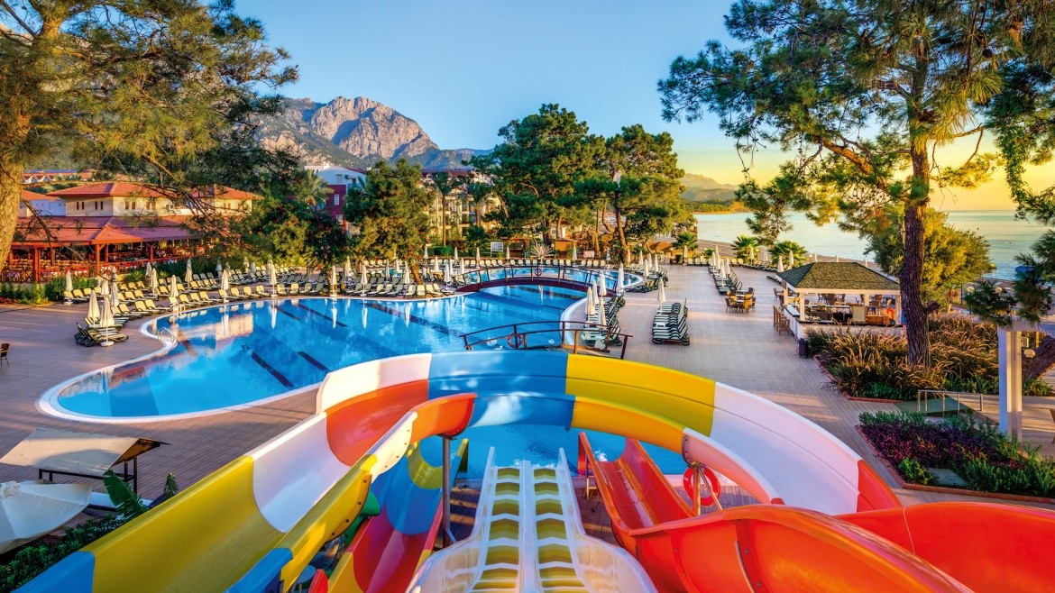 Crystal Aura Beach Resort & Spa