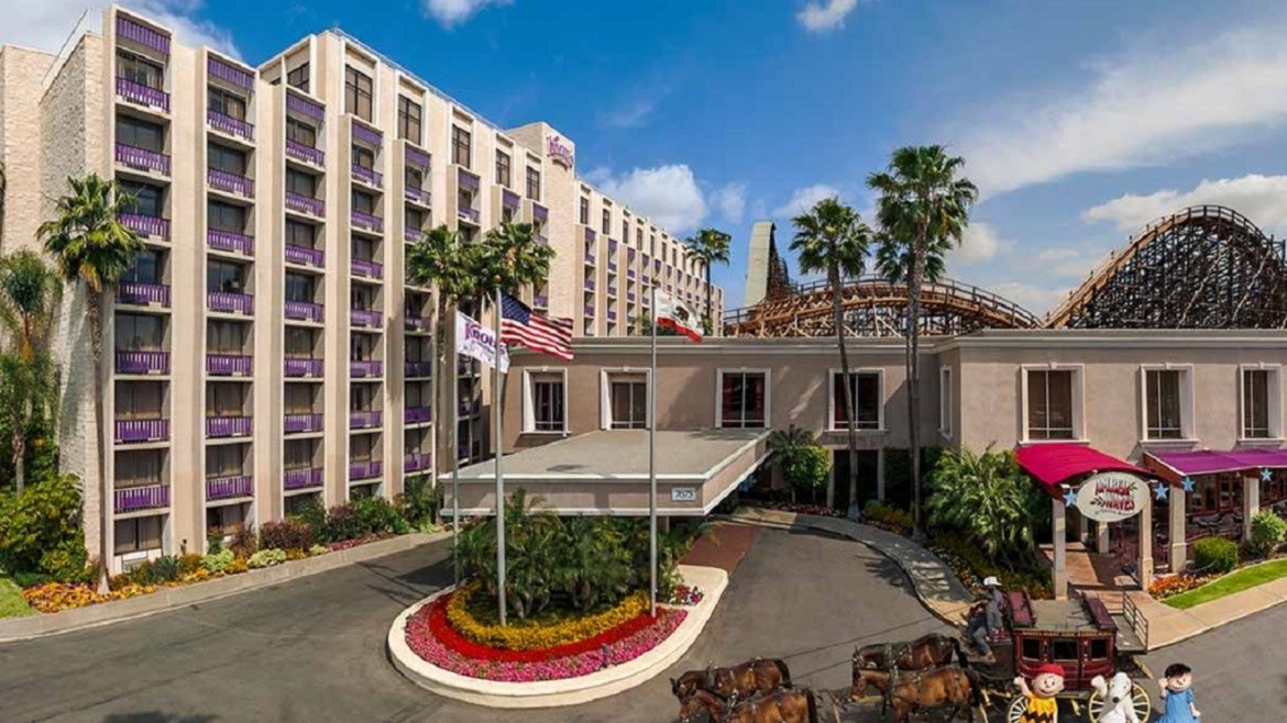 Knott's Berry Farm Resort