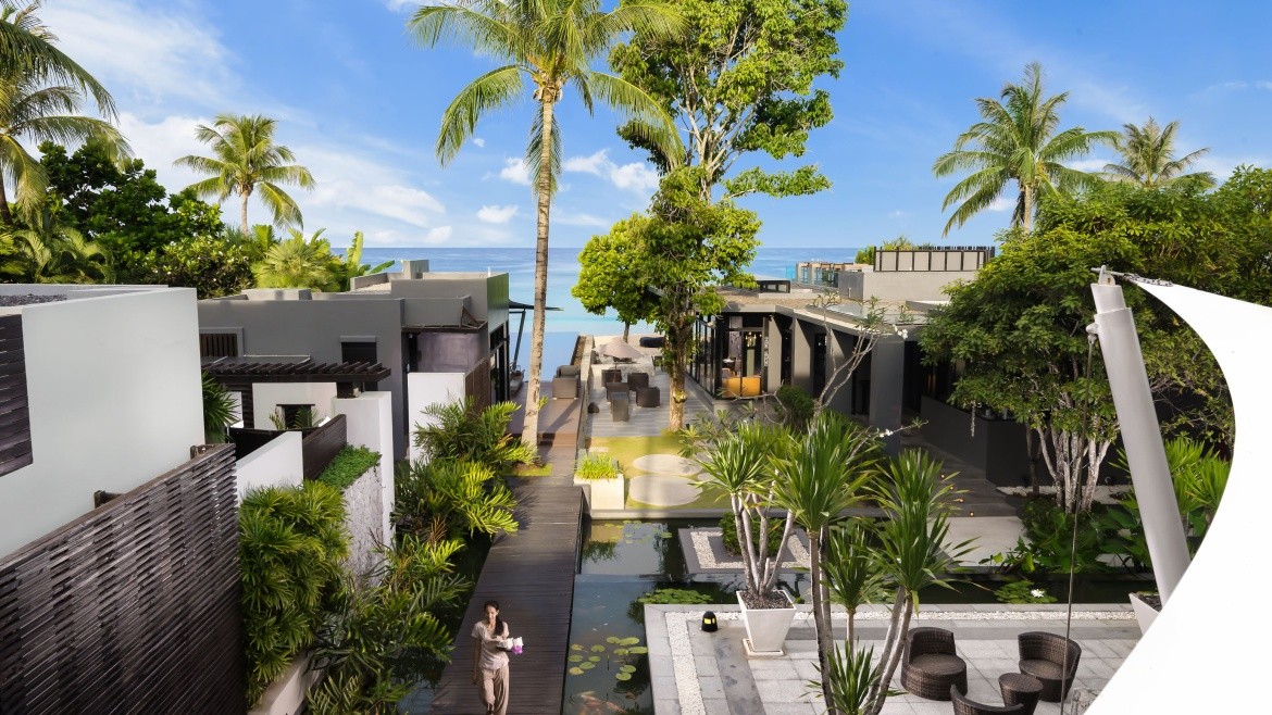 Aleenta Phuket Resort