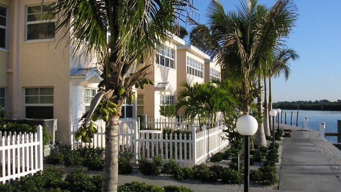 Barefoot Beach Resort Indian Shores