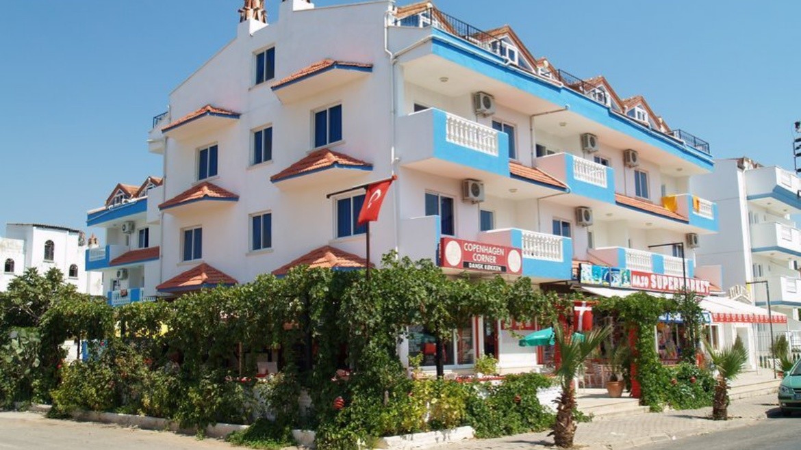 Atlantis Apartments