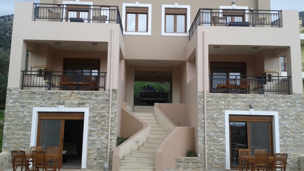 Pantheon Villas
