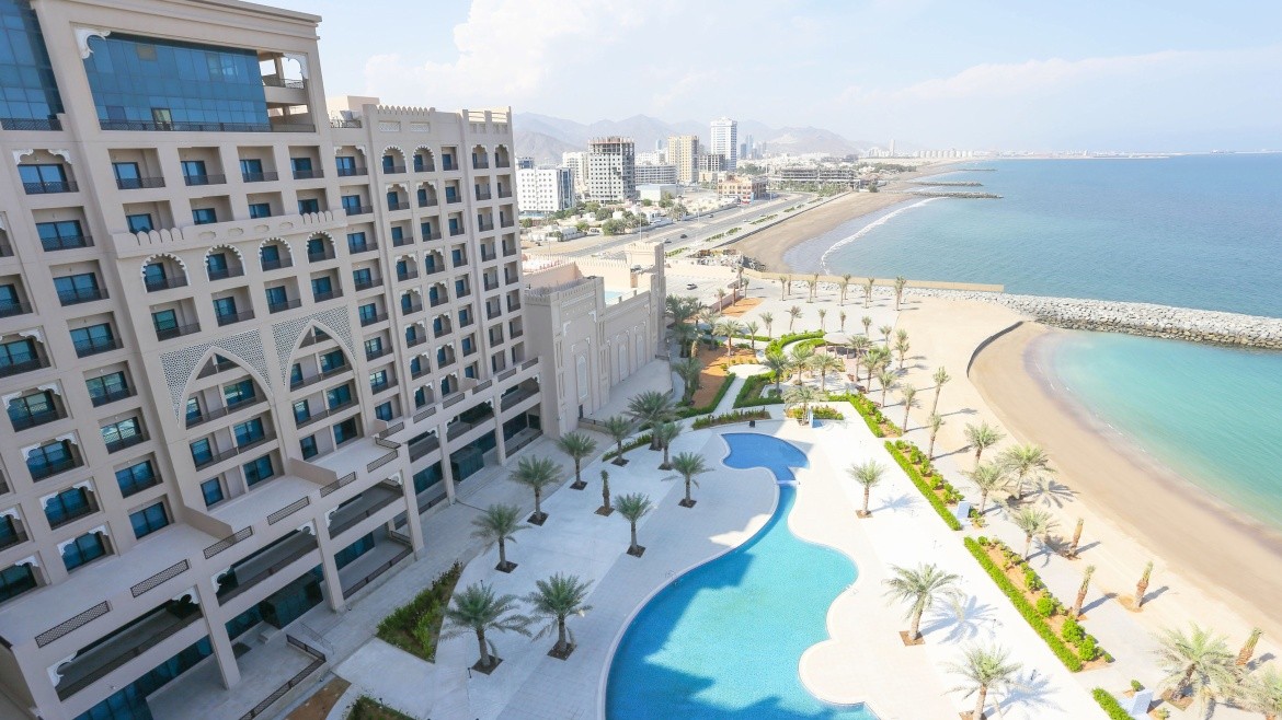 Al Bahar Hotel & Resort