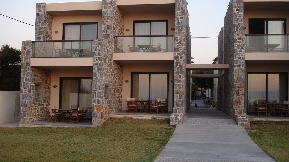 Kritzas Beach Bungalows & Suites