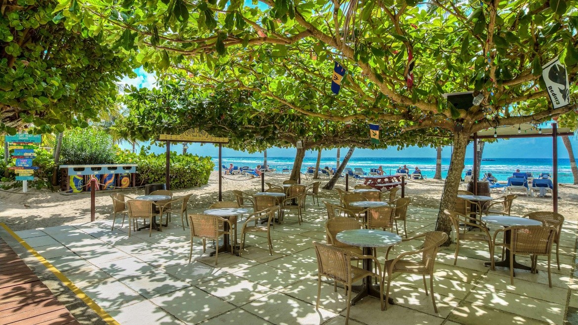 Coconut Court Beach Resort