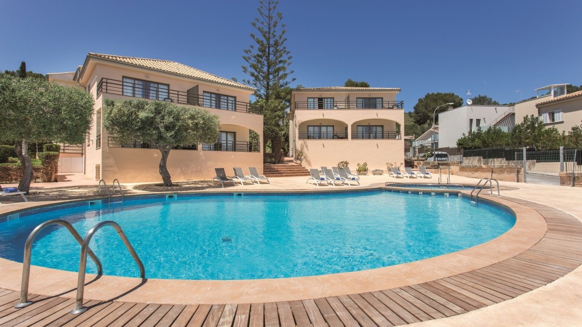 Mar Hotels Alcanada (ex. Som Far)