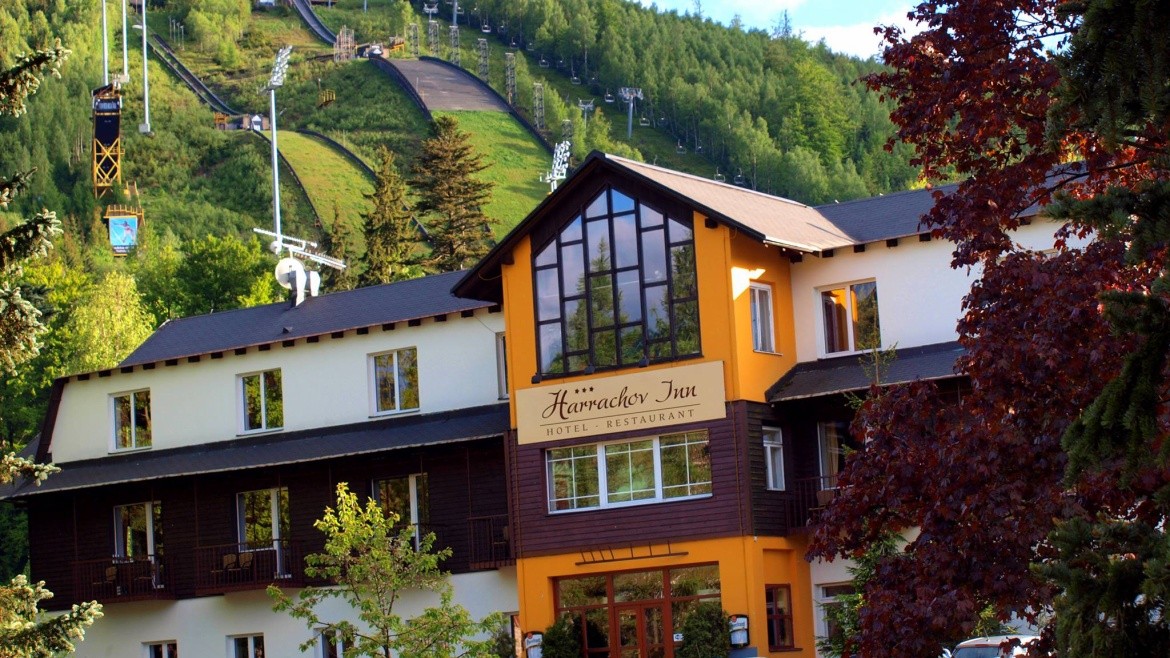 Harrachov Inn