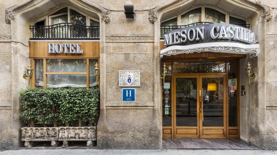 Mesón Castilla Atiram Hotel