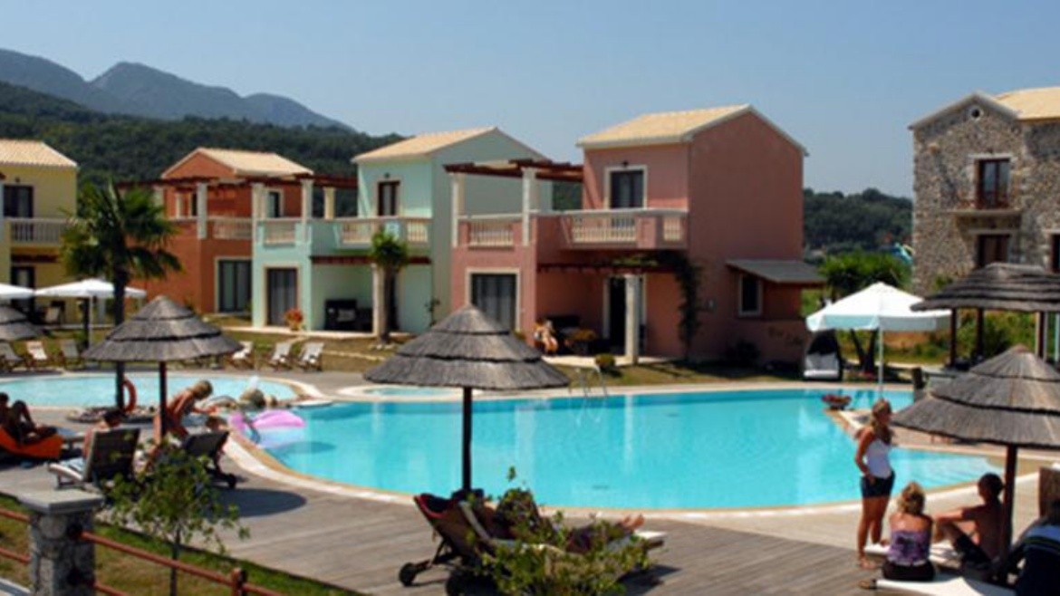 Almyros Villas Resort