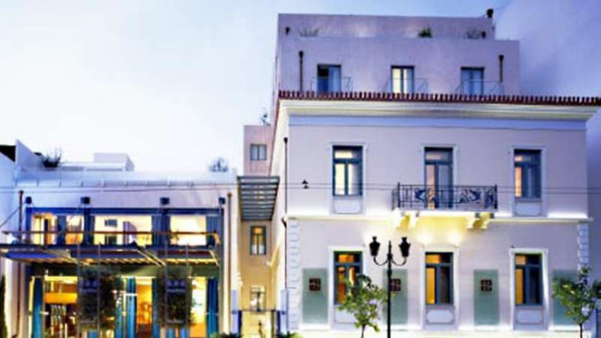 Athenaeum Eridanus Luxury