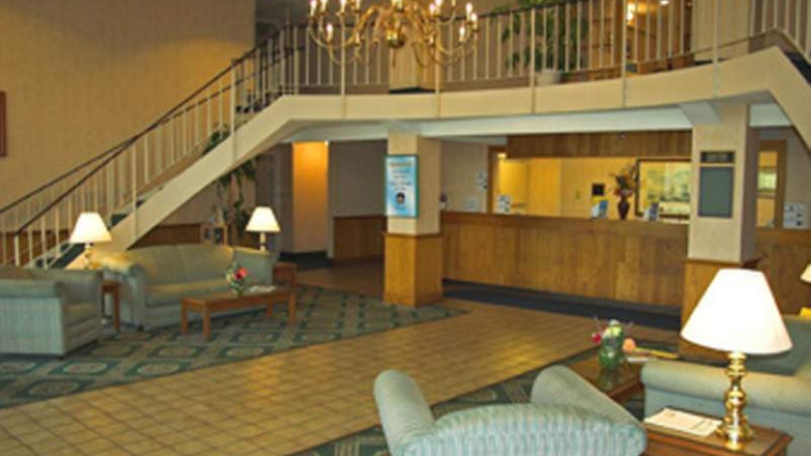Mystic River Inn