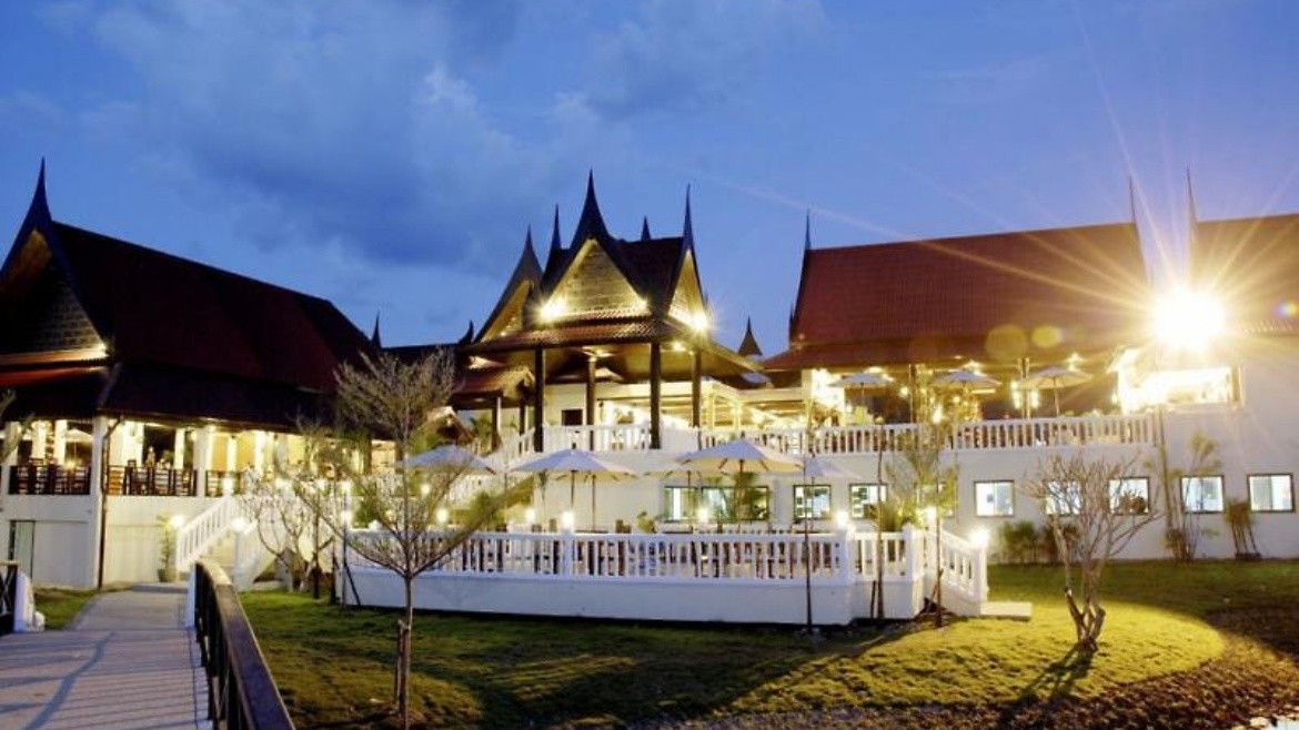 Emerald Beach Resort and Spa