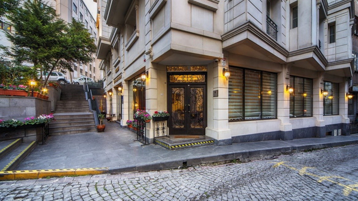 Recital Boutique