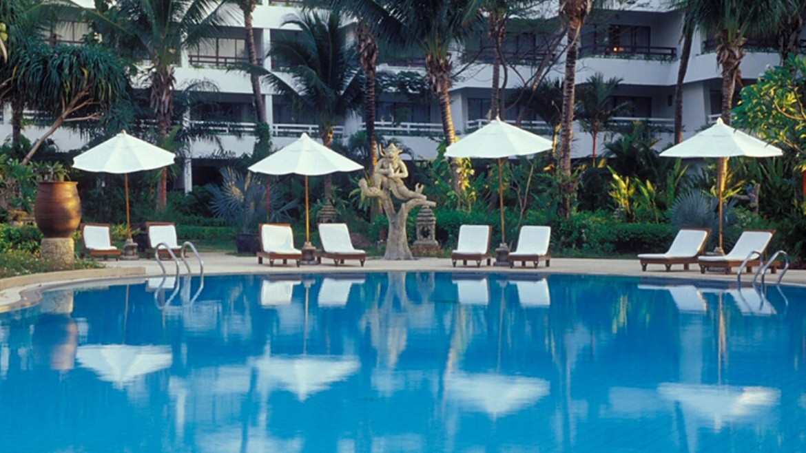 Thavorn Palm Beach Resort