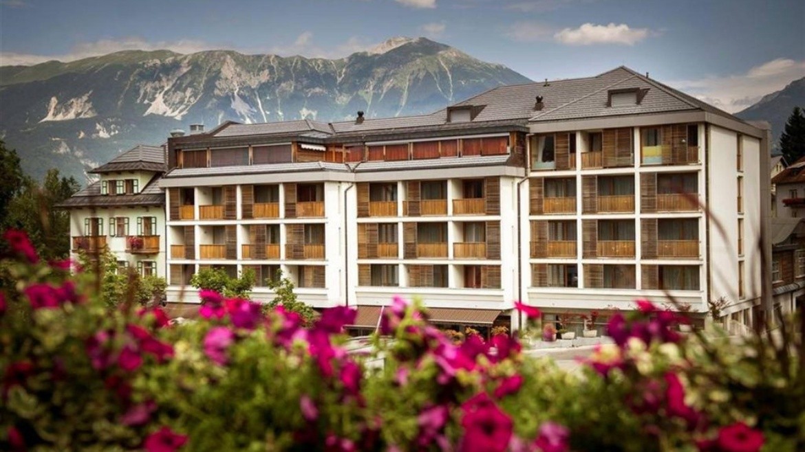 Best Western Premier Lovec