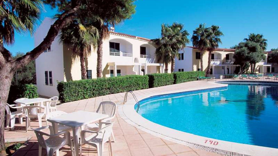 Cales de Ponent Apartments (Cala Santandria)