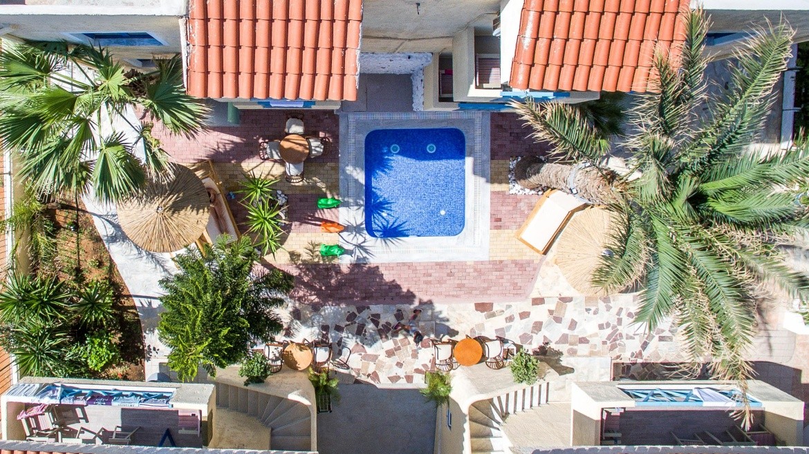 Galazio Apartments & Suites